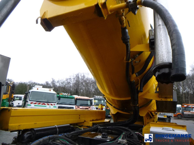 Vacuum truck DAF LF 55.220 4X2 RHD Whale vacuum tank 8.1 m3: picture 10