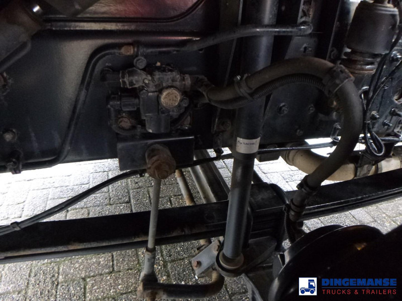 Vacuum truck DAF LF 55.220 4X2 RHD Whale vacuum tank 8.1 m3: picture 16