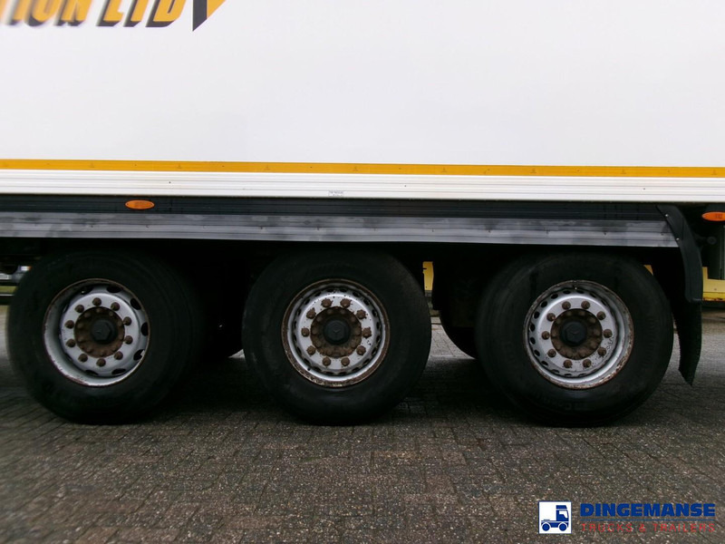 Gray Adams Frigo trailer + Carrier Vector 1850 MT - Refrigerator semi-trailer: picture 5 Gray Adams Frigo trailer + Carrier Vector 1850 MT - Refrigerator semi-trailer: picture 5