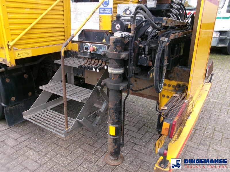 Crane truck Iveco Stralis 310 6x2 Euro 6 + Atlas 129.3V A11 crane: picture 9 Crane truck Iveco Stralis 310 6x2 Euro 6 + Atlas 129.3V A11 crane: picture 9