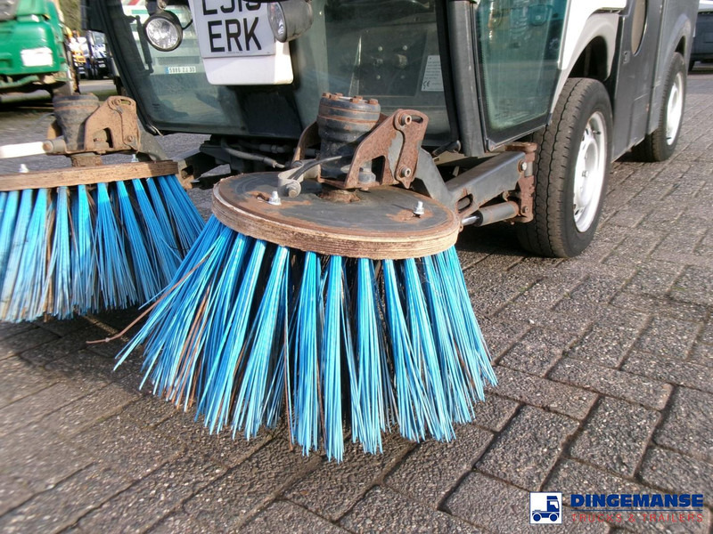 Road sweeper Johnston C101 street sweeper: picture 6