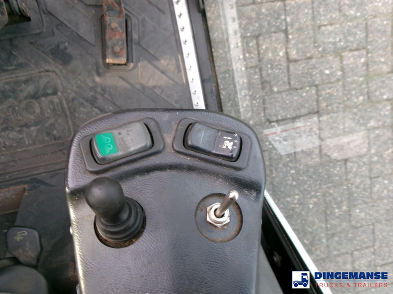 Road sweeper Johnston C101 street sweeper: picture 12