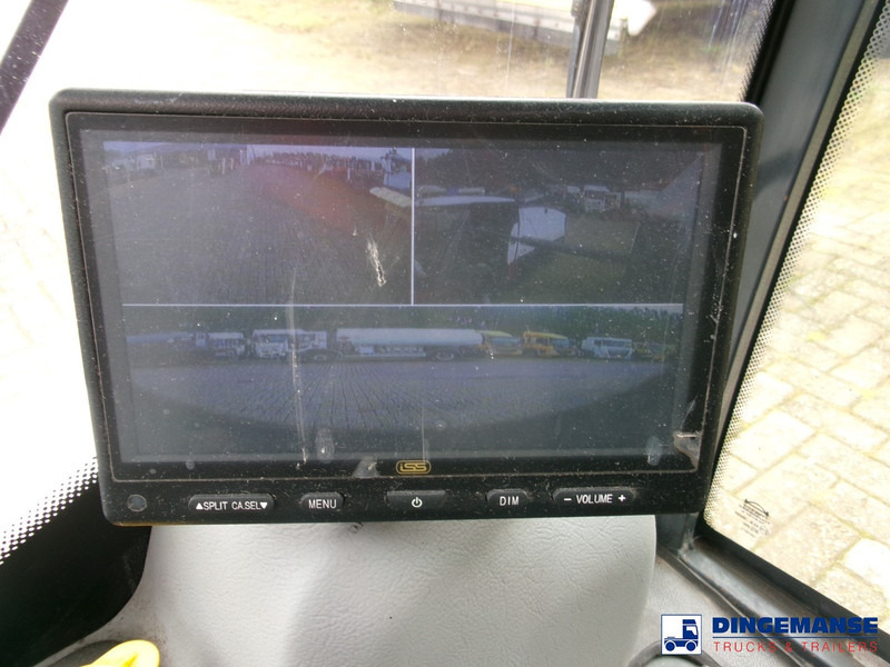 Road sweeper Johnston C202 compact street sweeper: picture 9
