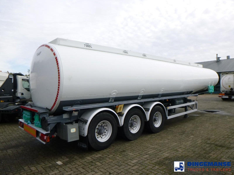LAG Fuel tank alu 44.4 m3 / 6 comp + pump - Tank trailer: picture 4 LAG Fuel tank alu 44.4 m3 / 6 comp + pump - Tank trailer: picture 4