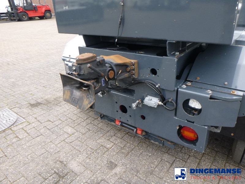 MOL RM 255 4X4 terminal drawbar tractor 150 ton - Terminal tractor: picture 5 MOL RM 255 4X4 terminal drawbar tractor 150 ton - Terminal tractor: picture 5