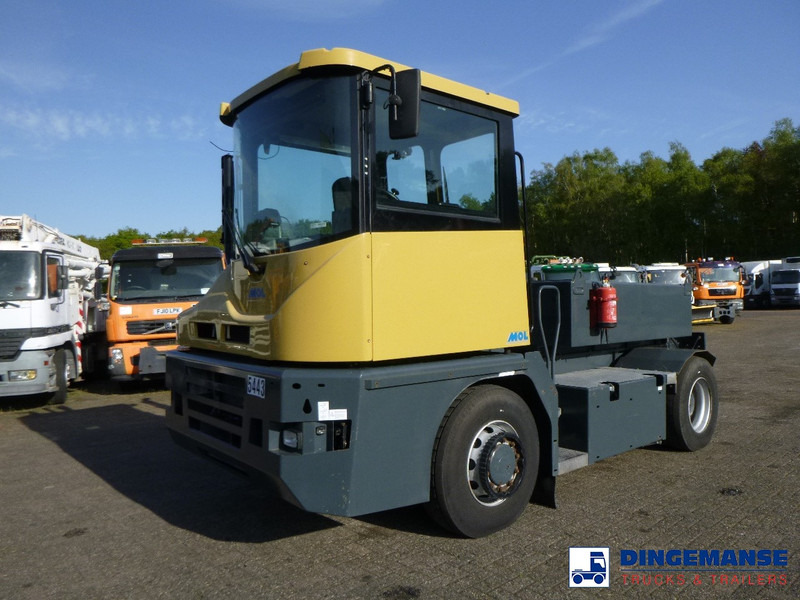 MOL RM 255 4X4 terminal drawbar tractor 150 ton - Terminal tractor: picture 1 MOL RM 255 4X4 terminal drawbar tractor 150 ton - Terminal tractor: picture 1