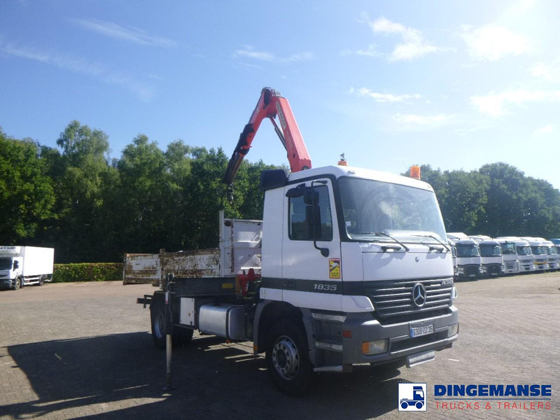 Mercedes-Benz Actros 1835 4x2 tipper + Palfinger PK12000 - Crane truck: picture 3 Mercedes-Benz Actros 1835 4x2 tipper + Palfinger PK12000 - Crane truck: picture 3