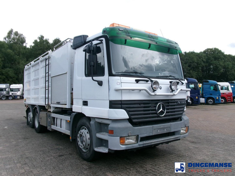 Mercedes-Benz Actros 2535 6x2 vacuum tank Saugbagger - Vacuum truck: picture 2 Mercedes-Benz Actros 2535 6x2 vacuum tank Saugbagger - Vacuum truck: picture 2