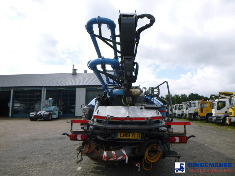 Mercedes-Benz Arocs 8x4 Liebherr 35 XXT concrete pump 35 m - Concrete pump truck: picture 5 Mercedes-Benz Arocs 8x4 Liebherr 35 XXT concrete pump 35 m - Concrete pump truck: picture 5