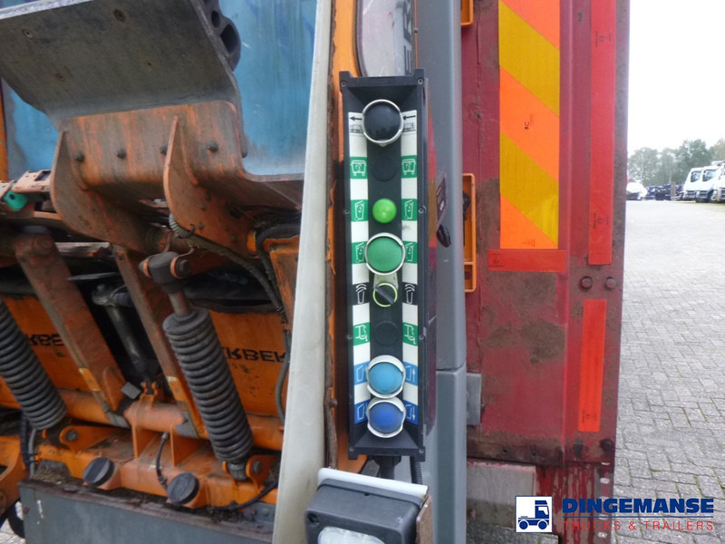 Garbage truck Mercedes-Benz Mercedes Econic 2629 6x2 RHD Geesink Norba refuse truck: picture 17
