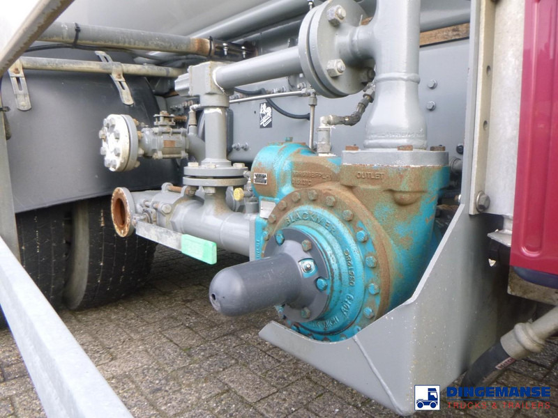 Tank truck Renault Premium 270.19 dxi 4x2 gas tank 19.6 m3: picture 13