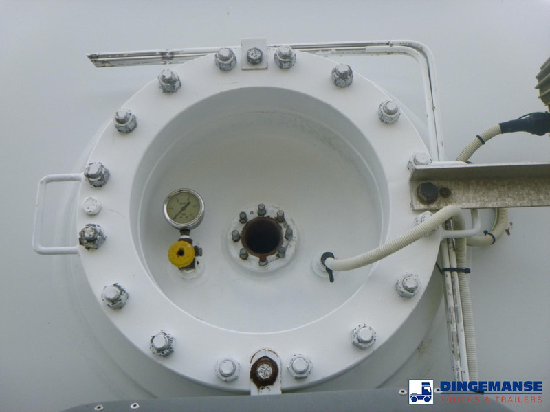 Tank truck Renault Premium 270.19 dxi 4x2 gas tank 19.6 m3: picture 10