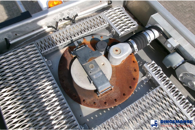 Tank truck Renault Premium 270 4x2 fuel tank 13.7 m3 / 4 comp: picture 16