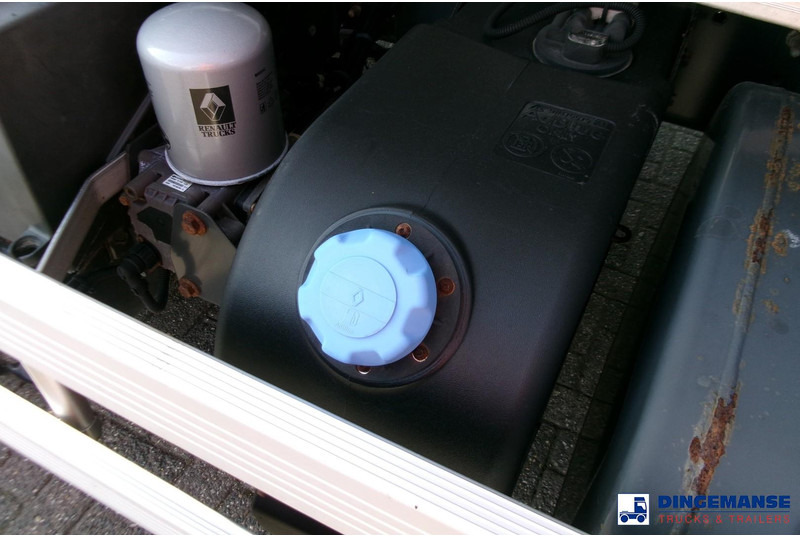 Tank truck Renault Premium 270 4x2 fuel tank 13.7 m3 / 4 comp: picture 8