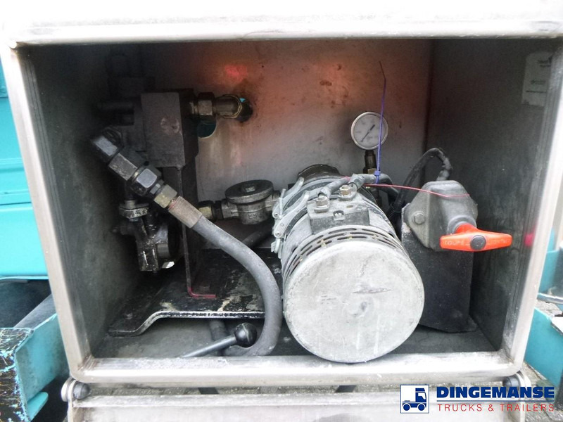 Tank semi-trailer SPITZER Powder tank alu 63 m3 (tipping): picture 15