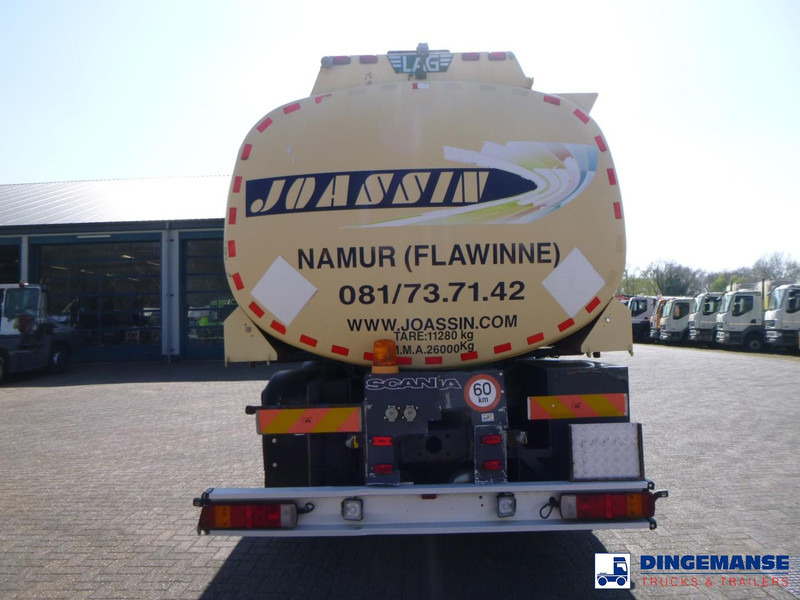 Scania P 420 6x2 fuel tank 20.6 m3 / 4 comp - Tank truck: picture 5 Scania P 420 6x2 fuel tank 20.6 m3 / 4 comp - Tank truck: picture 5