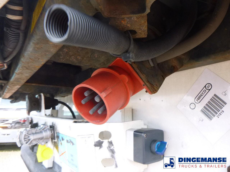 Refrigerator semi-trailer Schmitz Cargobull Frigo trailer + Carrier Vector 1550: picture 16 Refrigerator semi-trailer Schmitz Cargobull Frigo trailer + Carrier Vector 1550: picture 16