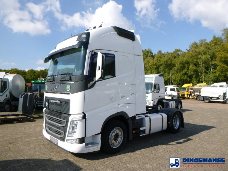 Tractor unit Volvo FH 420 4X2 Euro 6 + ADR: picture 1