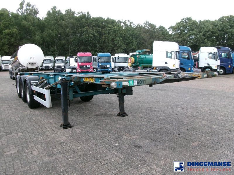 Van Hool 3-axle container chassis 20,30 ft. - Container transporter/ Swap body semi-trailer: picture 2 Van Hool 3-axle container chassis 20,30 ft. - Container transporter/ Swap body semi-trailer: picture 2