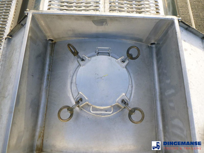 Leasing of Van Hool Chemical tank inox 30 m3 / 1 comp ADR 12/03/2024 Van Hool Chemical tank inox 30 m3 / 1 comp ADR 12/03/2024: picture 18