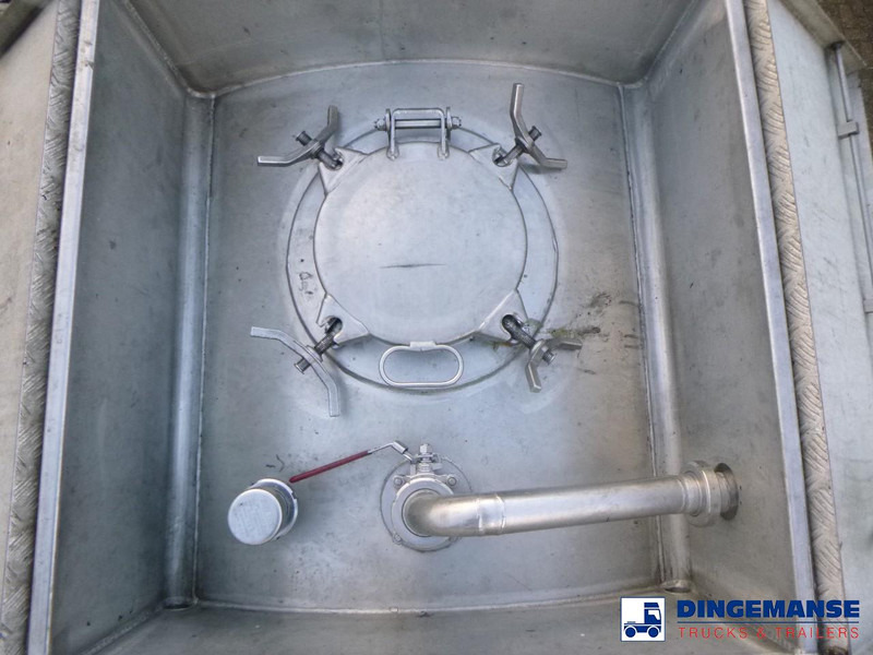 Leasing of Van Hool Chemical tank inox L4BH 30 m3 / 1 comp / ADR 29/08/24 Van Hool Chemical tank inox L4BH 30 m3 / 1 comp / ADR 29/08/24: picture 11 Leasing of Van Hool Chemical tank inox L4BH 30 m3 / 1 comp / ADR 29/08/24 Van Hool Chemical tank inox L4BH 30 m3 / 1 comp / ADR 29/08/24: picture 11