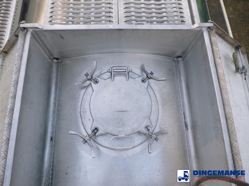 Leasing of Van Hool Chemical tank inox L4BH 30 m3 / 1 comp / ADR 29/08/24 Van Hool Chemical tank inox L4BH 30 m3 / 1 comp / ADR 29/08/24: picture 13 Leasing of Van Hool Chemical tank inox L4BH 30 m3 / 1 comp / ADR 29/08/24 Van Hool Chemical tank inox L4BH 30 m3 / 1 comp / ADR 29/08/24: picture 13