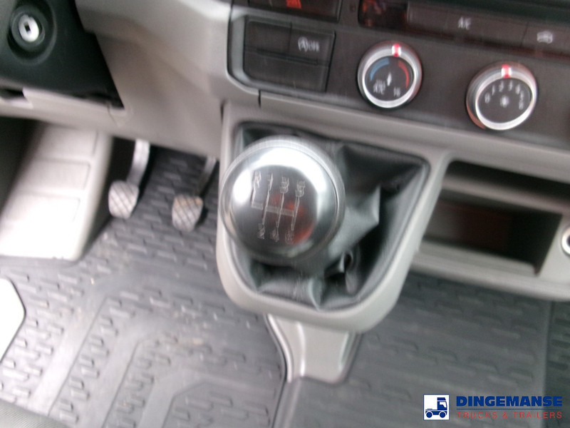 Curtain side van Volkswagen Crafter 4x2 curtain side van Euro 6: picture 16
