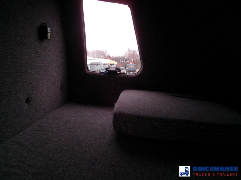 Curtain side van Volkswagen Crafter 4x2 curtain side van Euro 6: picture 19