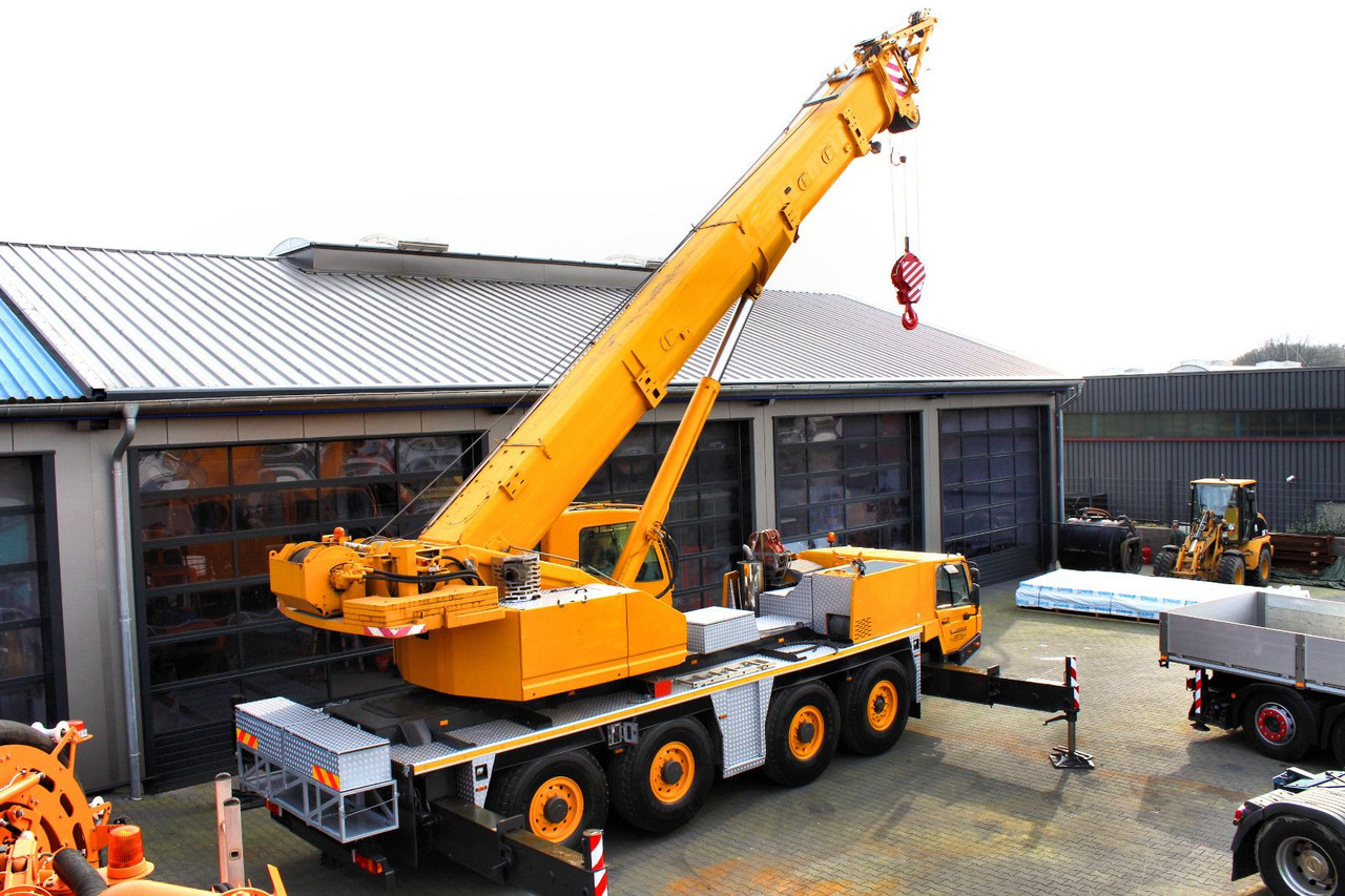 Faun Tadano FAUN ATF 90 G-4 8x6 Autokran + 20 tonnen - Crane truck: picture 1 Faun Tadano FAUN ATF 90 G-4 8x6 Autokran + 20 tonnen - Crane truck: picture 1