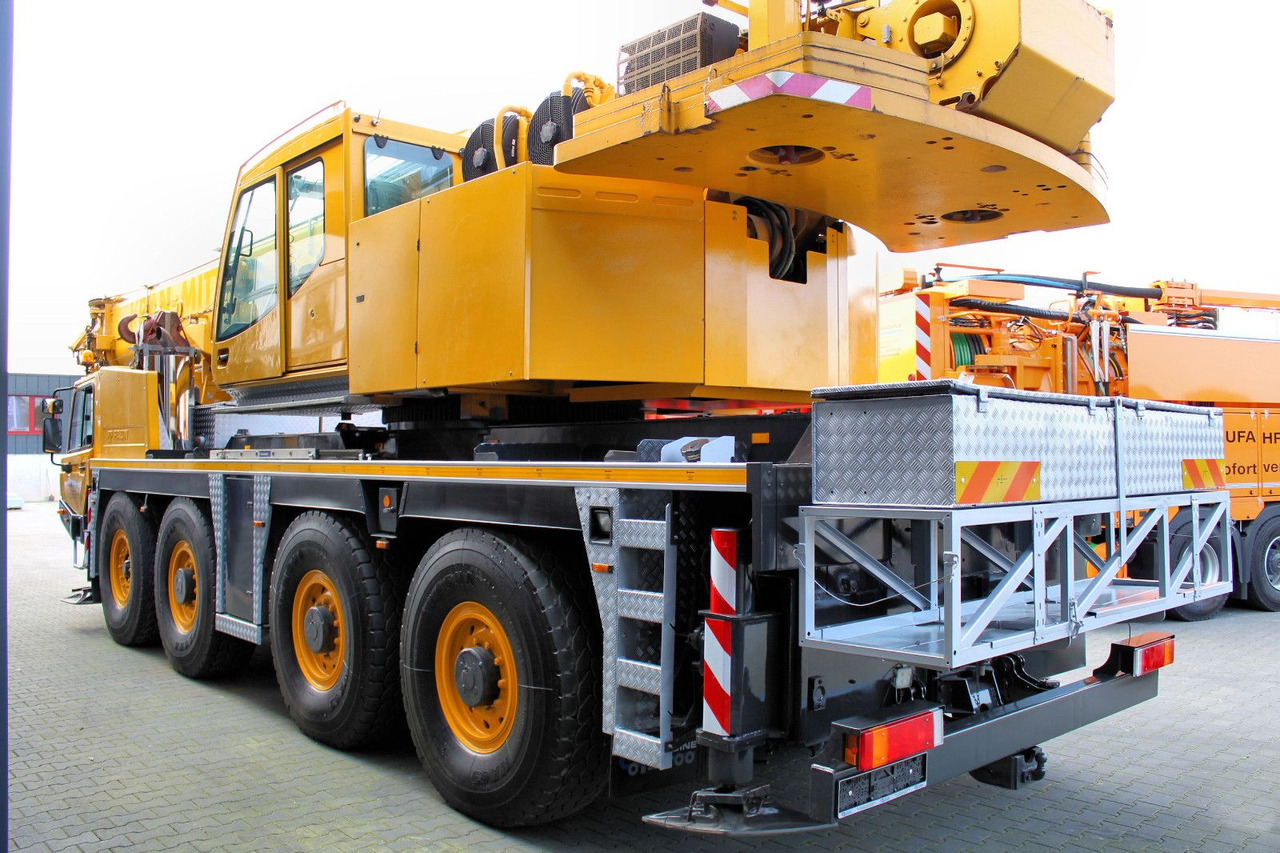 Faun Tadano FAUN ATF 90 G-4 8x6 Autokran + 20 tonnen - Crane truck: picture 5 Faun Tadano FAUN ATF 90 G-4 8x6 Autokran + 20 tonnen - Crane truck: picture 5