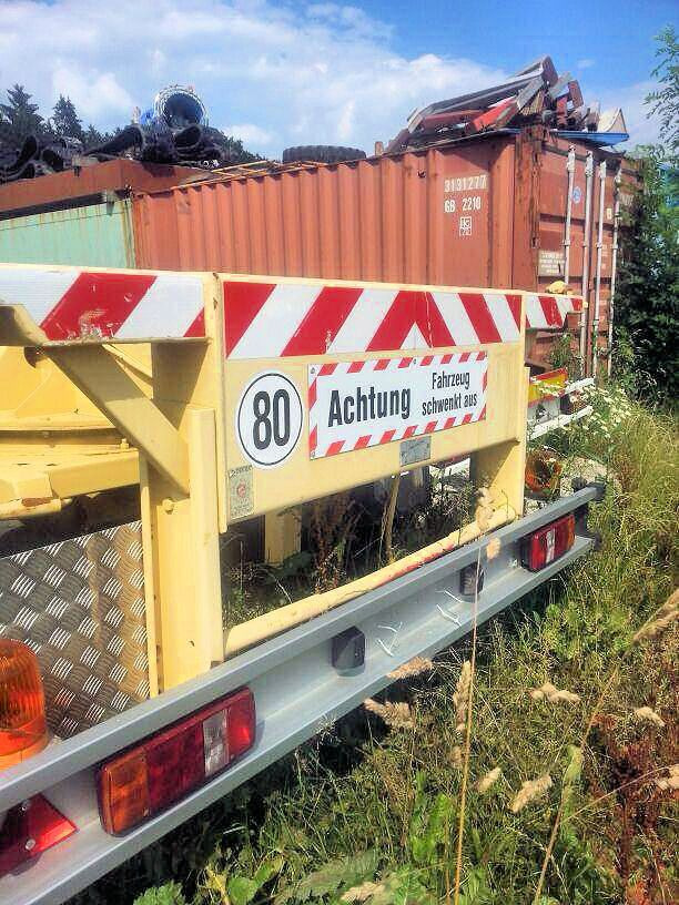 Goldhofer 3-Achs SPZ-DL3-38/80 Spezial 20,5meter + 3xLenk - Container transporter/ Swap body semi-trailer: picture 2 Goldhofer 3-Achs SPZ-DL3-38/80 Spezial 20,5meter + 3xLenk - Container transporter/ Swap body semi-trailer: picture 2