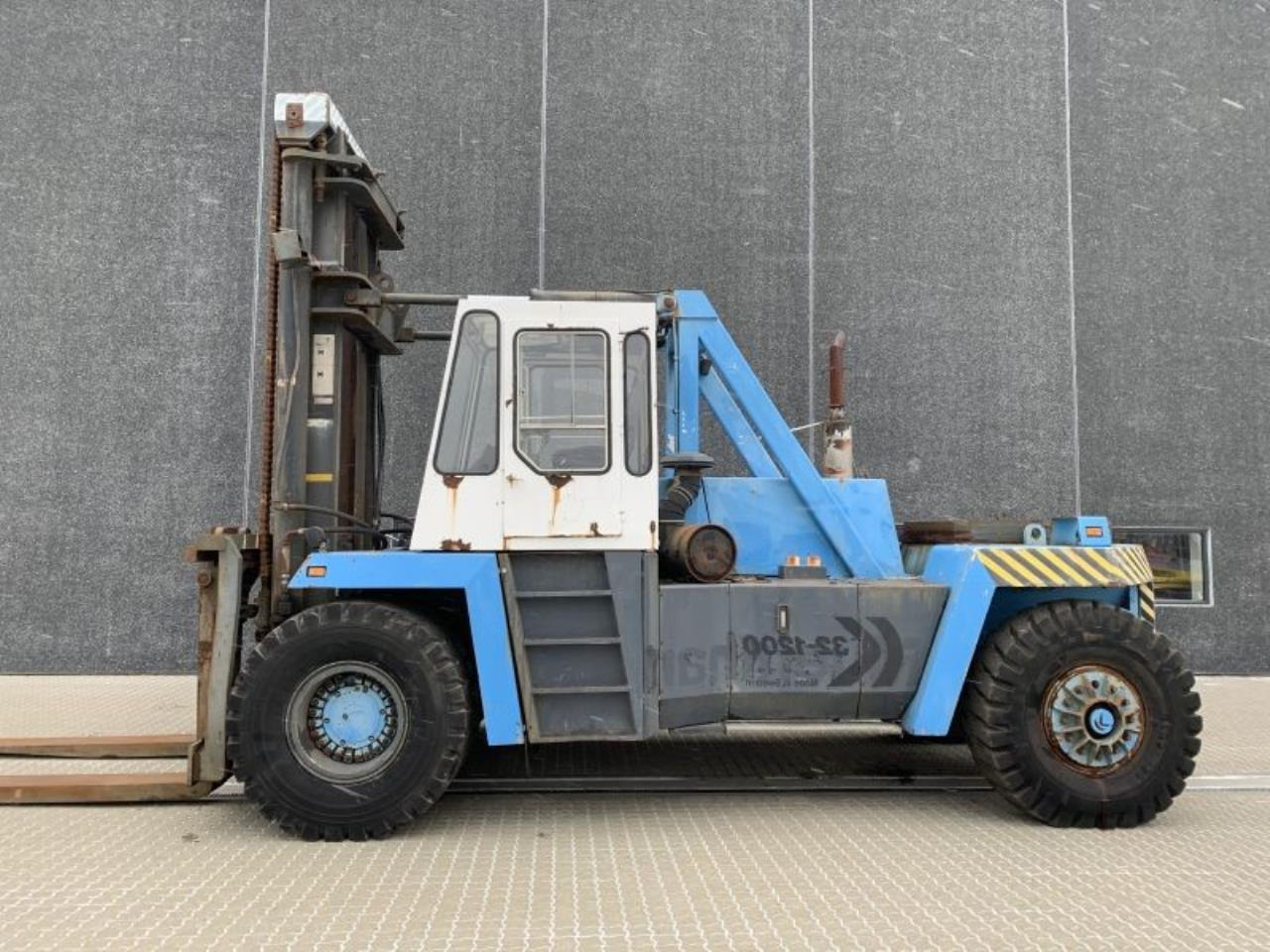 Kalmar DCB32-1200 - Diesel forklift: picture 1 Kalmar DCB32-1200 - Diesel forklift: picture 1