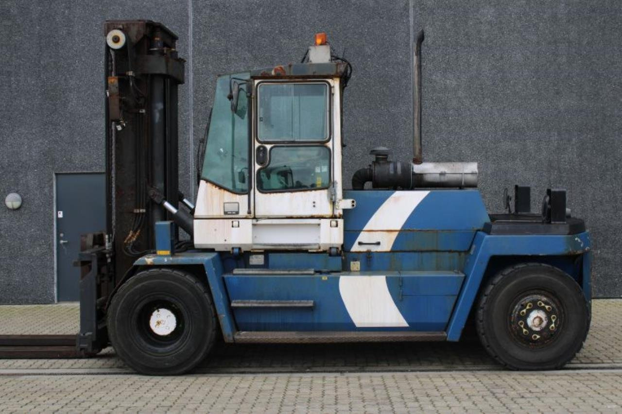 Kalmar DCD160-12 - Diesel forklift: picture 1 Kalmar DCD160-12 - Diesel forklift: picture 1