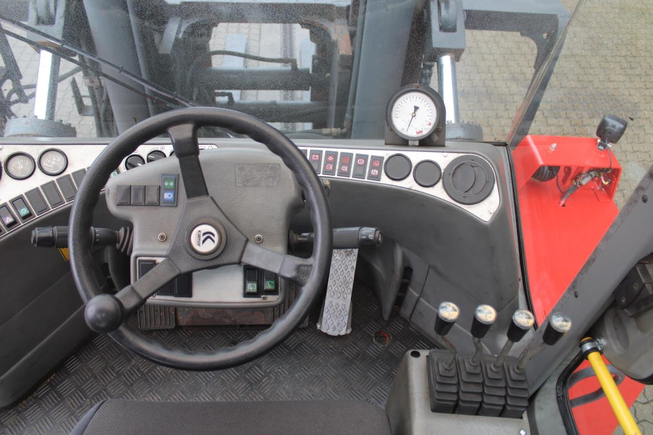 Kalmar DCD200-12LB - Diesel forklift: picture 4 Kalmar DCD200-12LB - Diesel forklift: picture 4