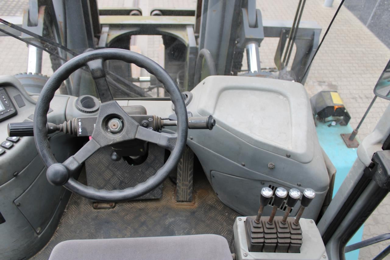 SMV SL25-1200B - Diesel forklift: picture 4 SMV SL25-1200B - Diesel forklift: picture 4