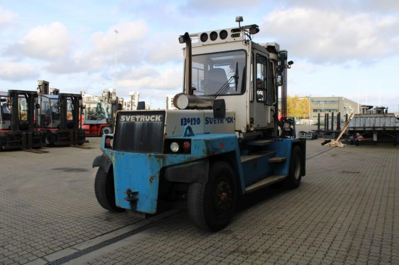 SveTruck 136120-35 - Diesel forklift: picture 3 SveTruck 136120-35 - Diesel forklift: picture 3