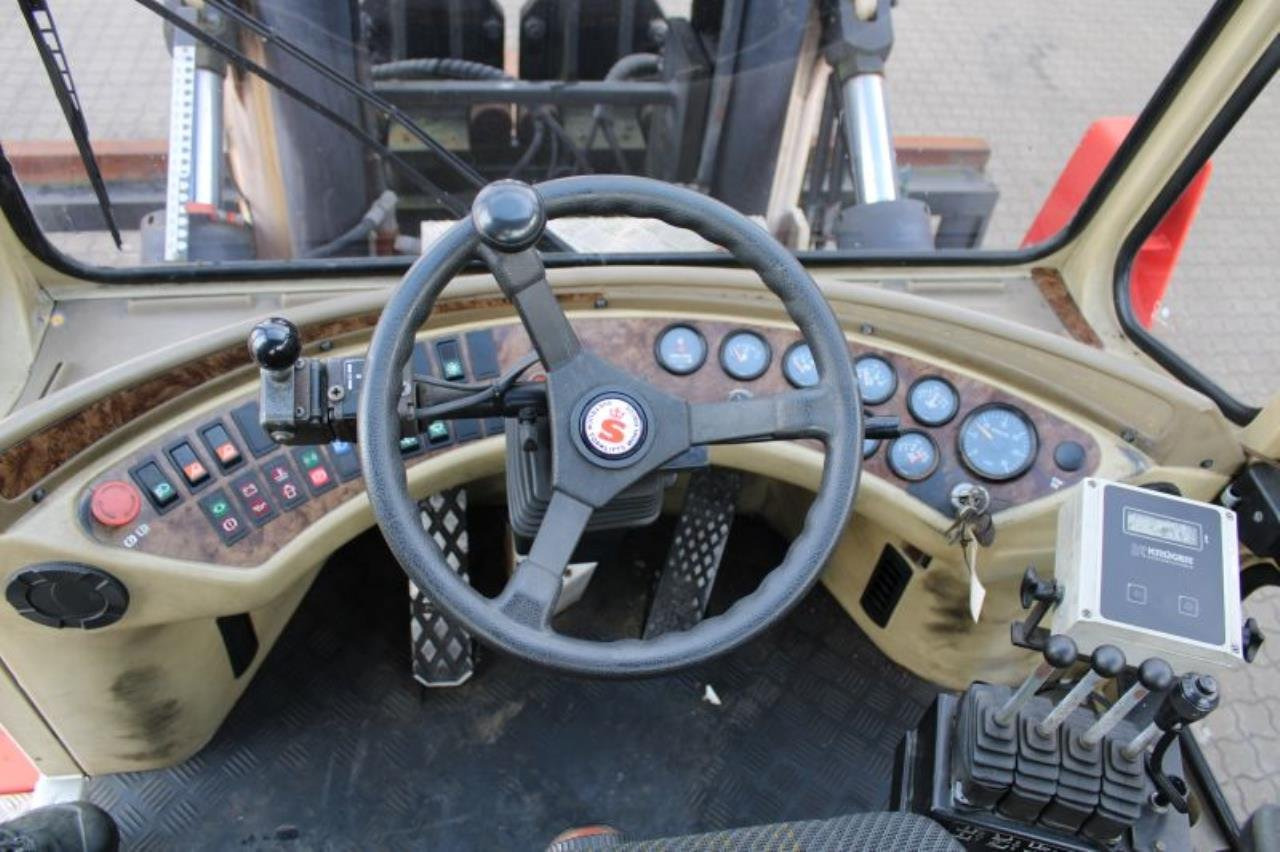 SveTruck 16120-38 - Diesel forklift: picture 4 SveTruck 16120-38 - Diesel forklift: picture 4