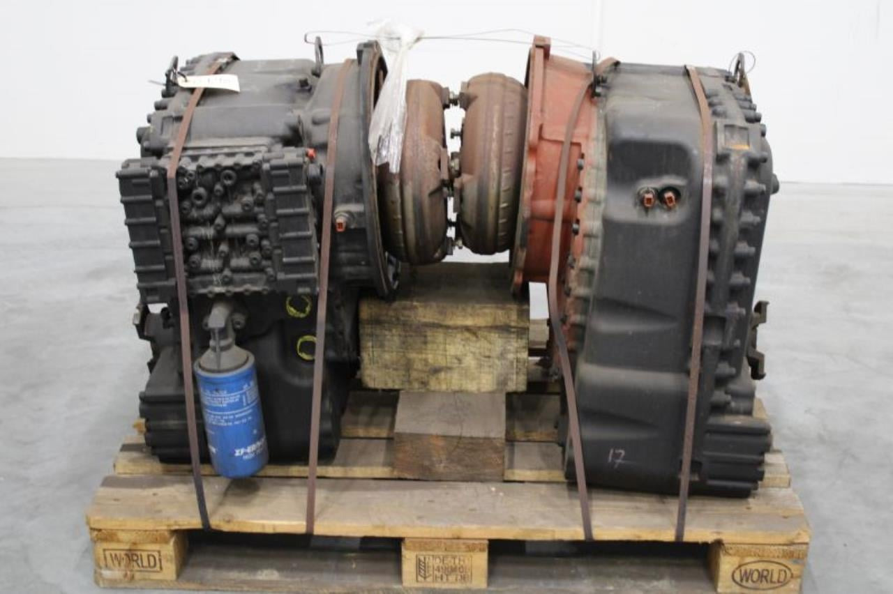 ZF 3WG161 - Transmission for Material handling equipment: picture 1 ZF 3WG161 - Transmission for Material handling equipment: picture 1