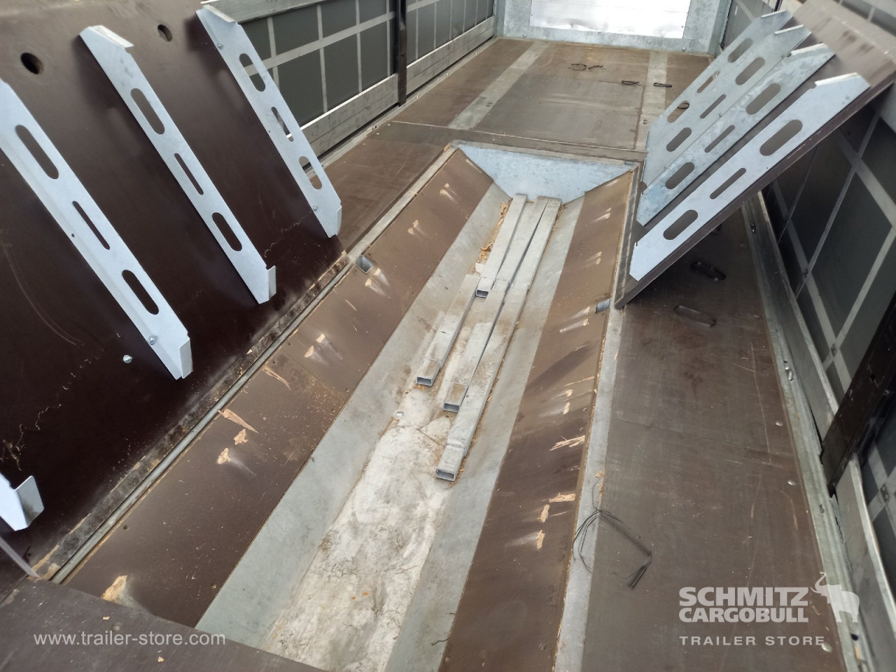 FLIEGL Auflieger Curtainsider Coil - Curtainsider semi-trailer: picture 4 FLIEGL Auflieger Curtainsider Coil - Curtainsider semi-trailer: picture 4