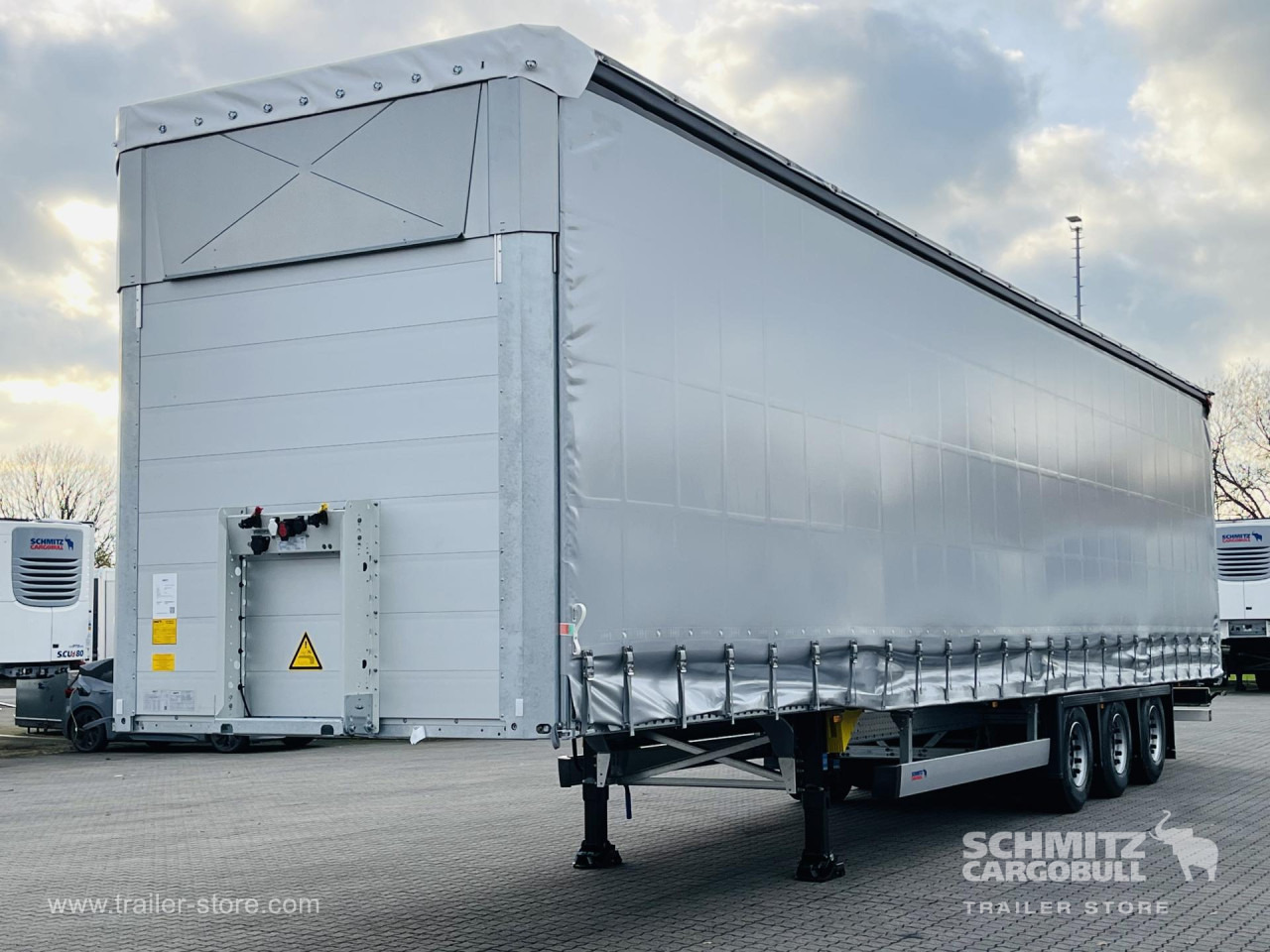 SCHMITZ Auflieger Curtainsider Mega - Curtainsider semi-trailer: picture 1 SCHMITZ Auflieger Curtainsider Mega - Curtainsider semi-trailer: picture 1