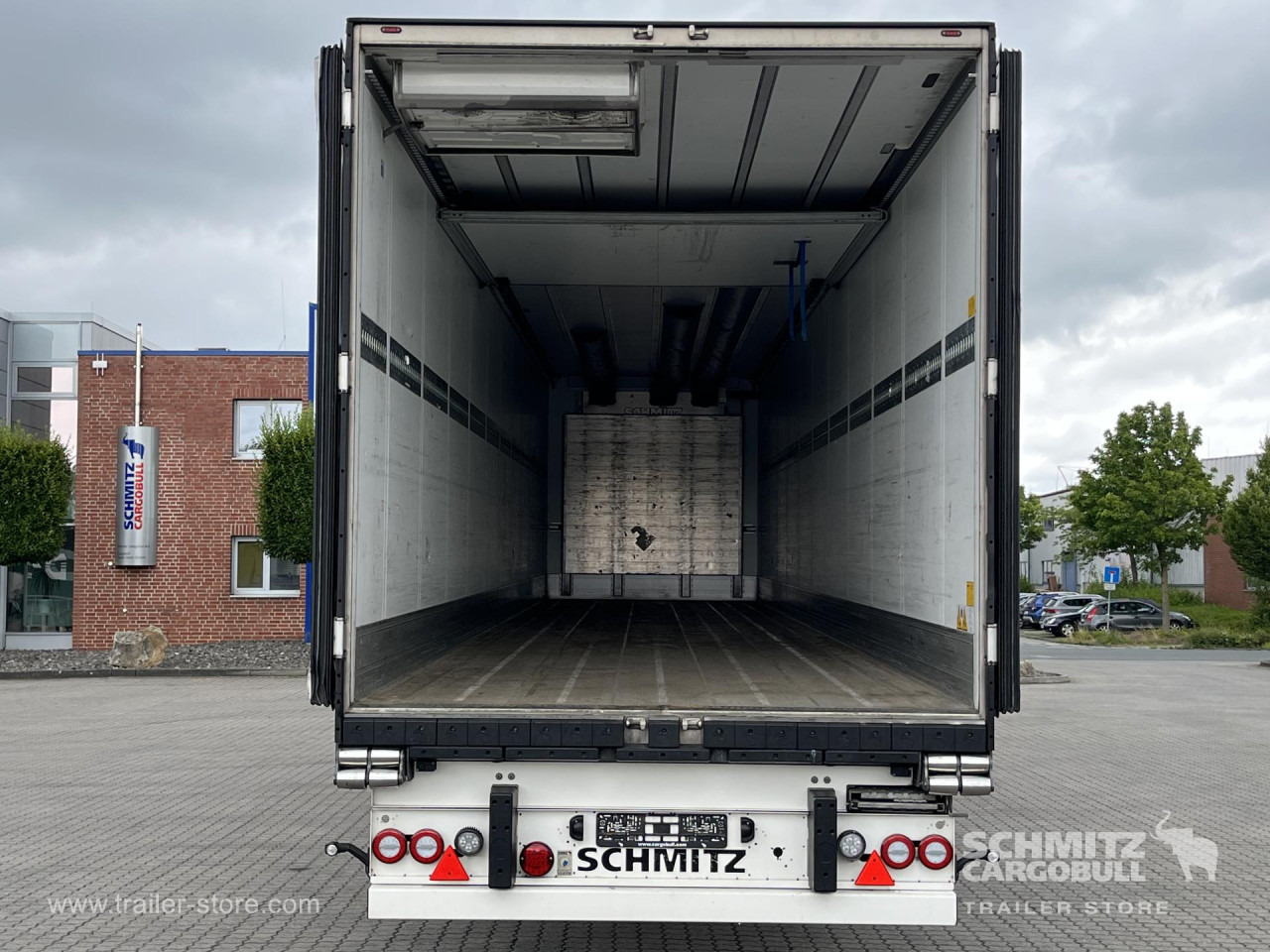 SCHMITZ Auflieger Tiefkühler Multitemp - Isothermal semi-trailer: picture 5 SCHMITZ Auflieger Tiefkühler Multitemp - Isothermal semi-trailer: picture 5