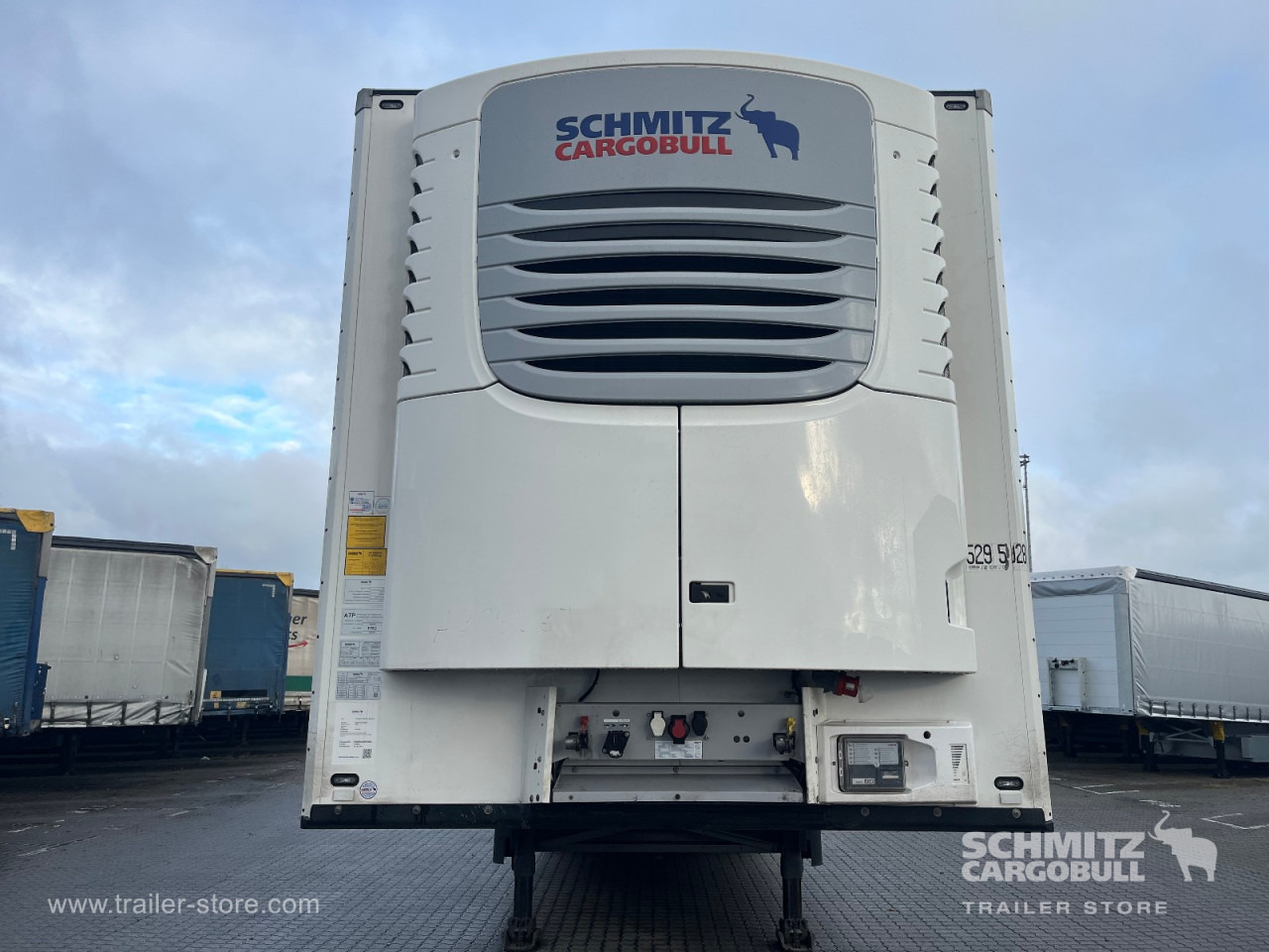 SCHMITZ Auflieger Tiefkühler Standard Double deck - Isothermal semi-trailer: picture 2 SCHMITZ Auflieger Tiefkühler Standard Double deck - Isothermal semi-trailer: picture 2
