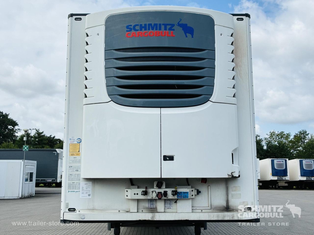 SCHMITZ Auflieger Tiefkühler Standard Double deck - Isothermal semi-trailer: picture 2 SCHMITZ Auflieger Tiefkühler Standard Double deck - Isothermal semi-trailer: picture 2