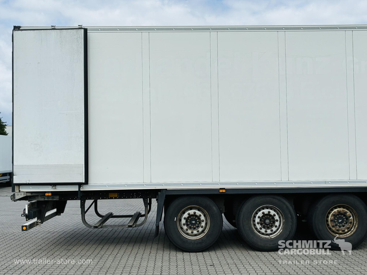 SCHMITZ Auflieger Tiefkühler Standard Double deck - Isothermal semi-trailer: picture 4 SCHMITZ Auflieger Tiefkühler Standard Double deck - Isothermal semi-trailer: picture 4