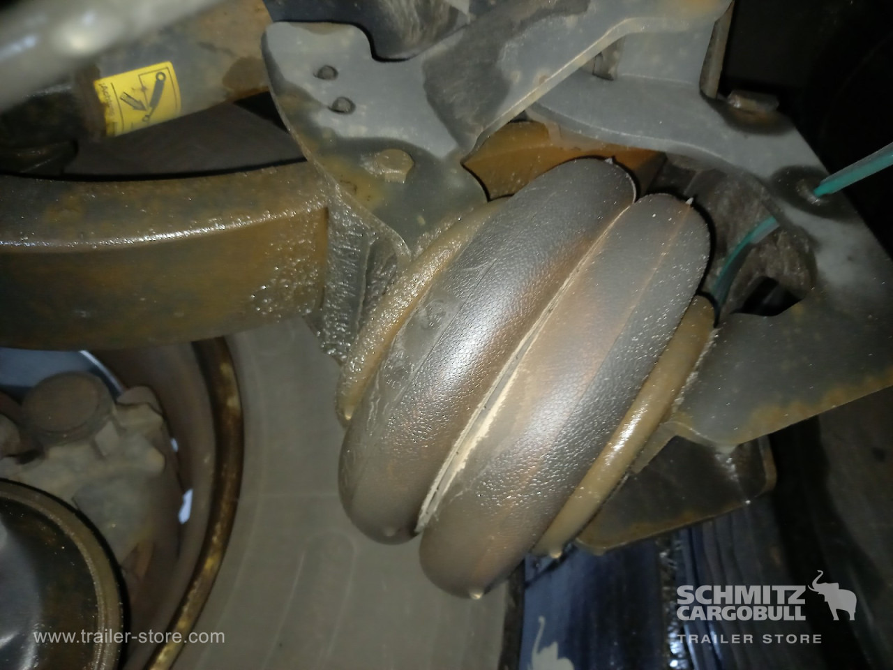 SCHMITZ Auflieger Tiefkühler Standard Double deck - Isothermal semi-trailer: picture 4 SCHMITZ Auflieger Tiefkühler Standard Double deck - Isothermal semi-trailer: picture 4