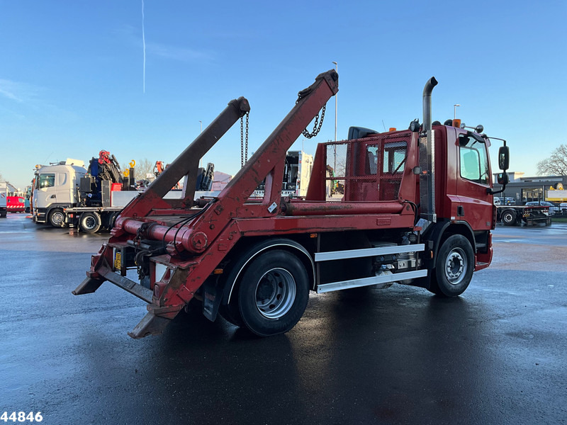 DAF FA 75 CF 310 Euro 5 Hyva 14 Ton portaalarmsysteem - Skip loader truck: picture 4 DAF FA 75 CF 310 Euro 5 Hyva 14 Ton portaalarmsysteem - Skip loader truck: picture 4