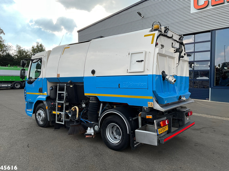 DAF FA LF 180 Euro 6 Johnston VS502 Just 138.807 km! - Road sweeper: picture 5 DAF FA LF 180 Euro 6 Johnston VS502 Just 138.807 km! - Road sweeper: picture 5