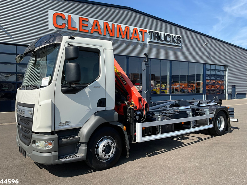 DAF FA LF 250 Euro 6 Palfinger 6,5 Tonmeter laadkraan - Hook lift truck, Crane truck: picture 2 DAF FA LF 250 Euro 6 Palfinger 6,5 Tonmeter laadkraan - Hook lift truck, Crane truck: picture 2
