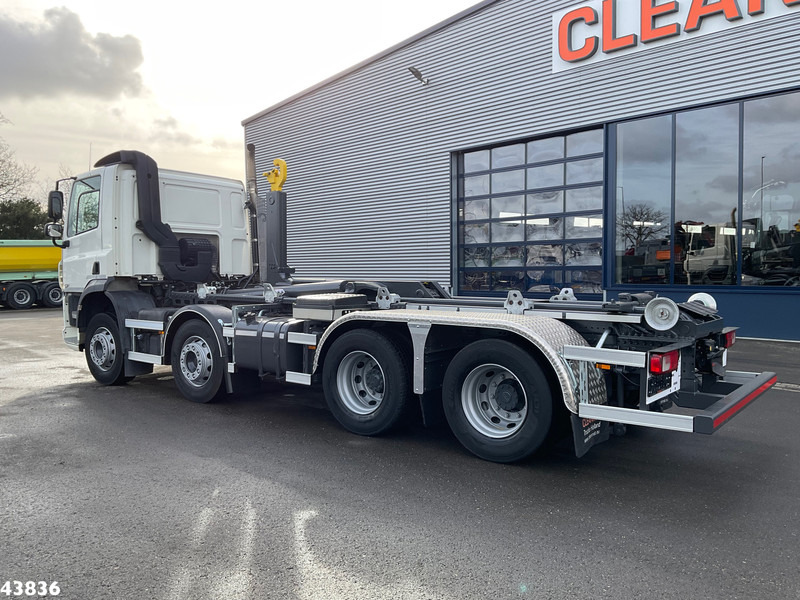 DAF FAC CF 370 8x2 NIEUWE Hyvalift 26 Ton haakarmsysteem!! Just 177.485 km! - Hook lift truck: picture 4 DAF FAC CF 370 8x2 NIEUWE Hyvalift 26 Ton haakarmsysteem!! Just 177.485 km! - Hook lift truck: picture 4