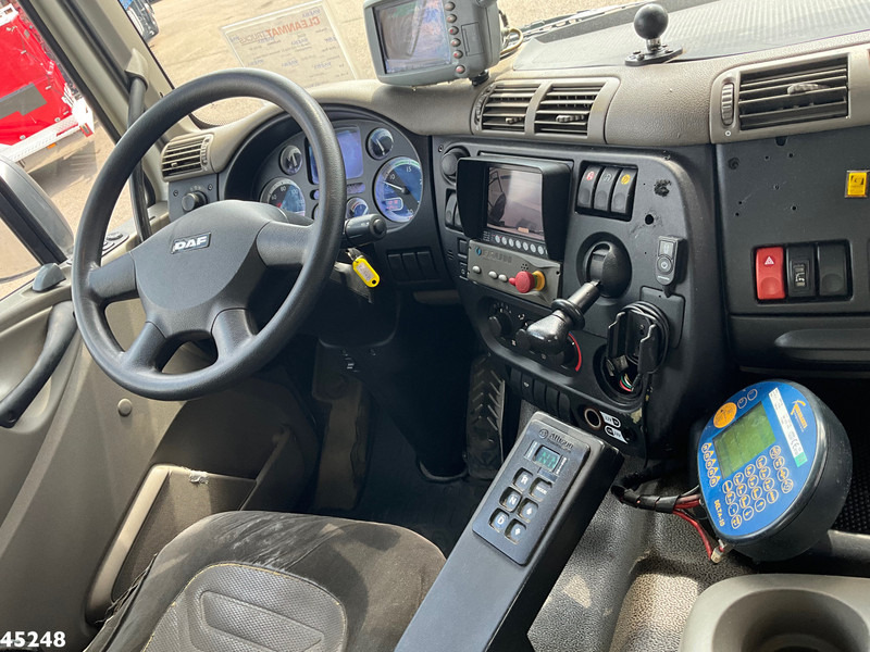 Garbage truck DAF FAN 75 CF 250 Hiab 21 Tonmeter laadkraan + weegsysteem: picture 15